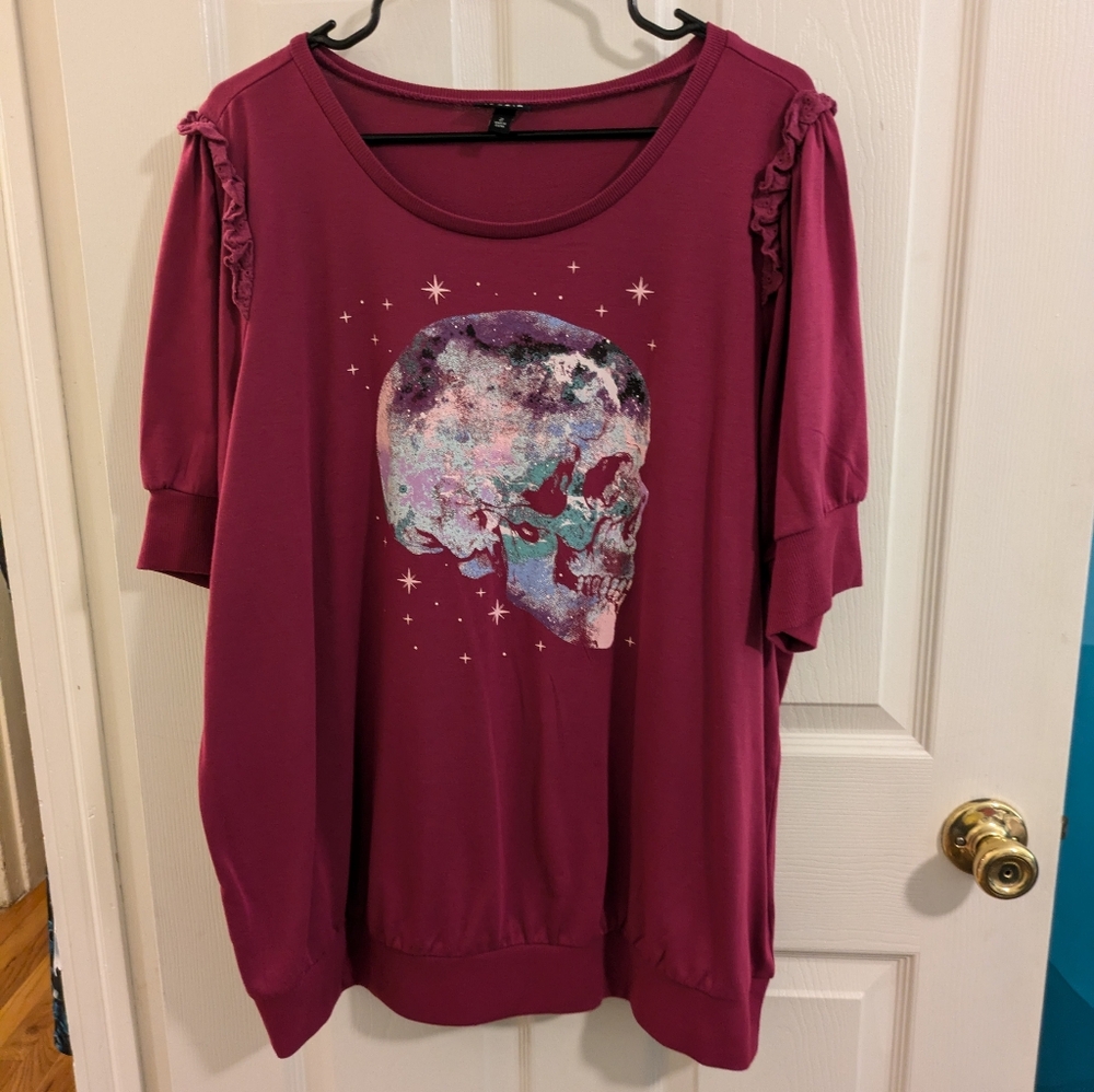 🔴3/$15 Torrid, pink, light weight, French terry, short sleeve top - Picture 1 of 13